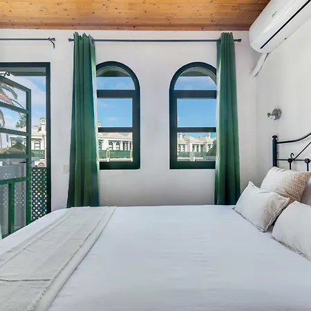 Paradise Dunas Apartman *